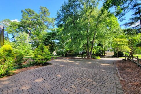 6829-Greystone-Dr-Raleigh-NC-27615-34
