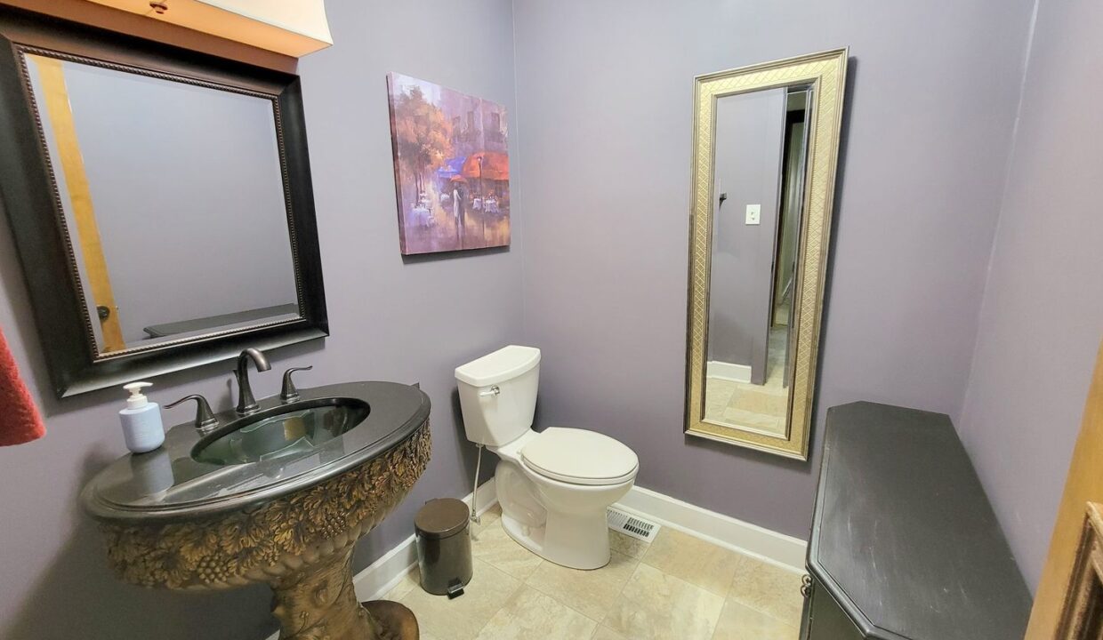6829-Greystone-Dr-Raleigh-NC-27615-40