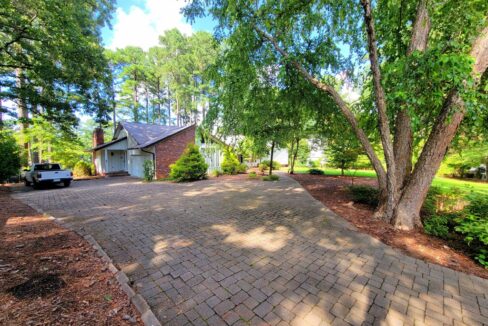 6829-Greystone-Dr-Raleigh-NC-27615-8