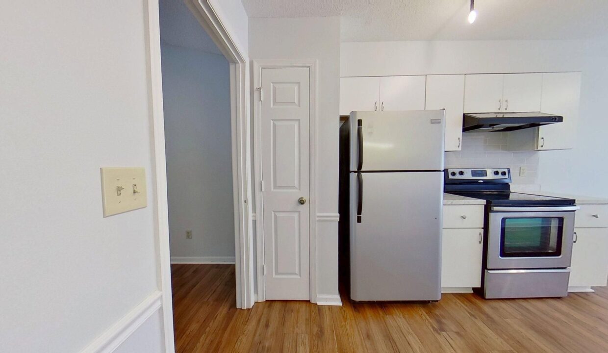 814-Guilford-College-Rd-106-Greensboro-NC-27409-10
