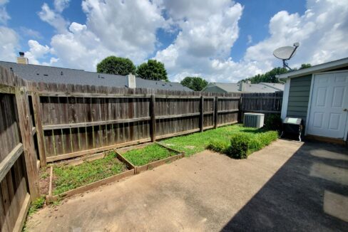 814-Guilford-College-Rd-106-Greensboro-NC-27409-13
