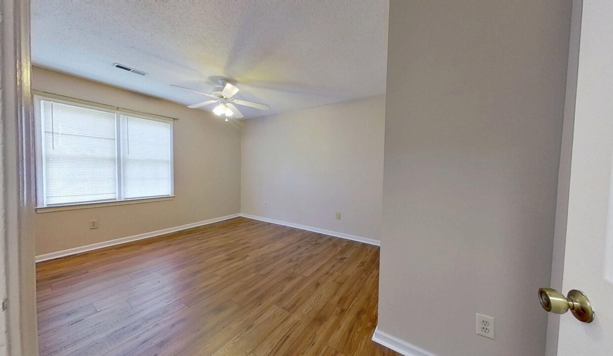 814-Guilford-College-Rd-106-Greensboro-NC-27409-14