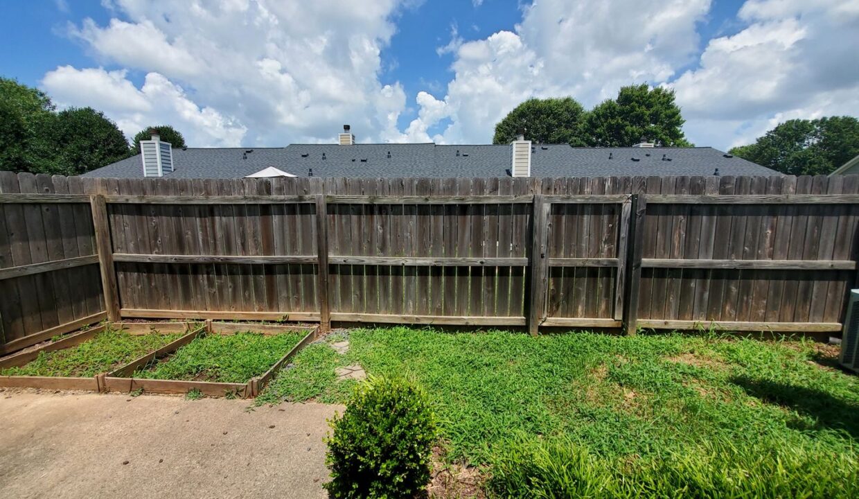 814-Guilford-College-Rd-106-Greensboro-NC-27409-19