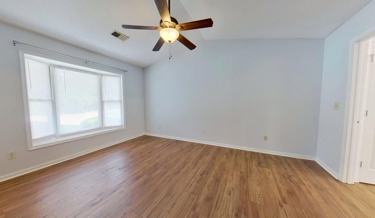 814-Guilford-College-Rd-106-Greensboro-NC-27409-33