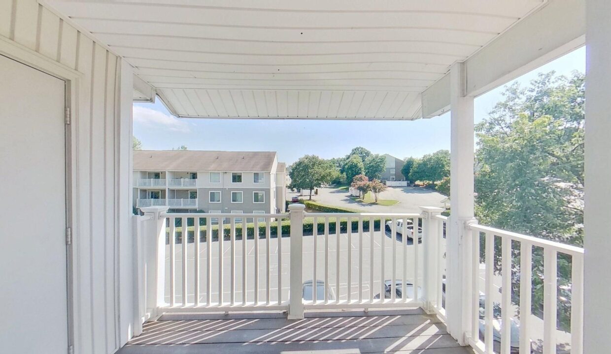 9515-University-Terrace-Dr-M-Charlotte-NC-28262-15