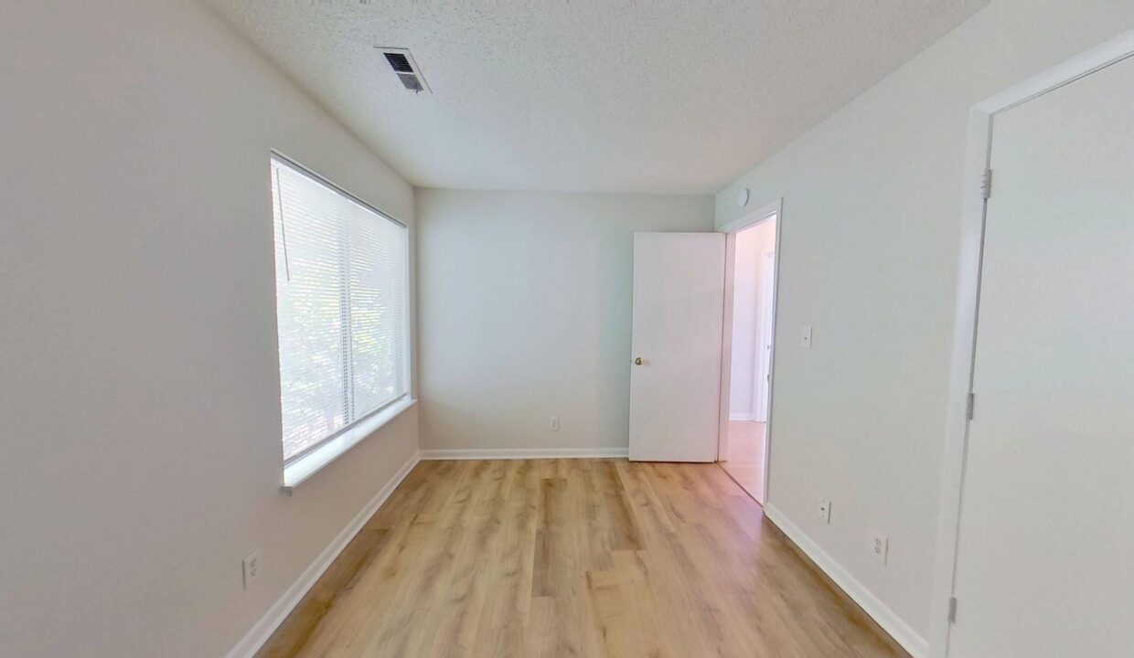 9515-University-Terrace-Dr-M-Charlotte-NC-28262-18