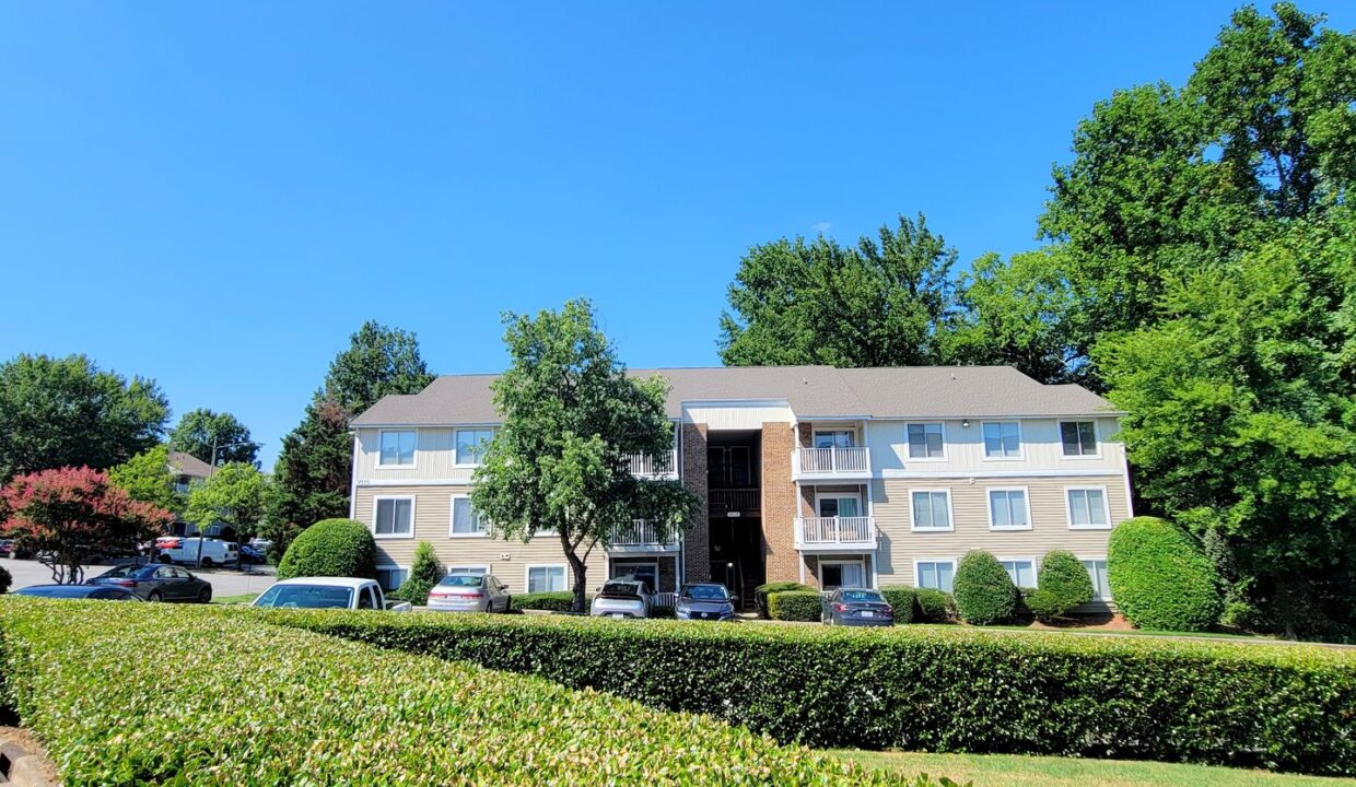 9515-University-Terrace-Dr-M-Charlotte-NC-28262-9