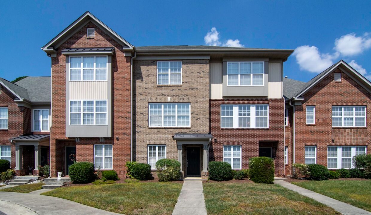 9904-Marni-Ct-Raleigh-NC-27617-17