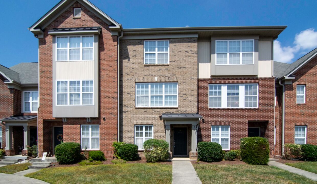 9904-Marni-Ct-Raleigh-NC-27617-21