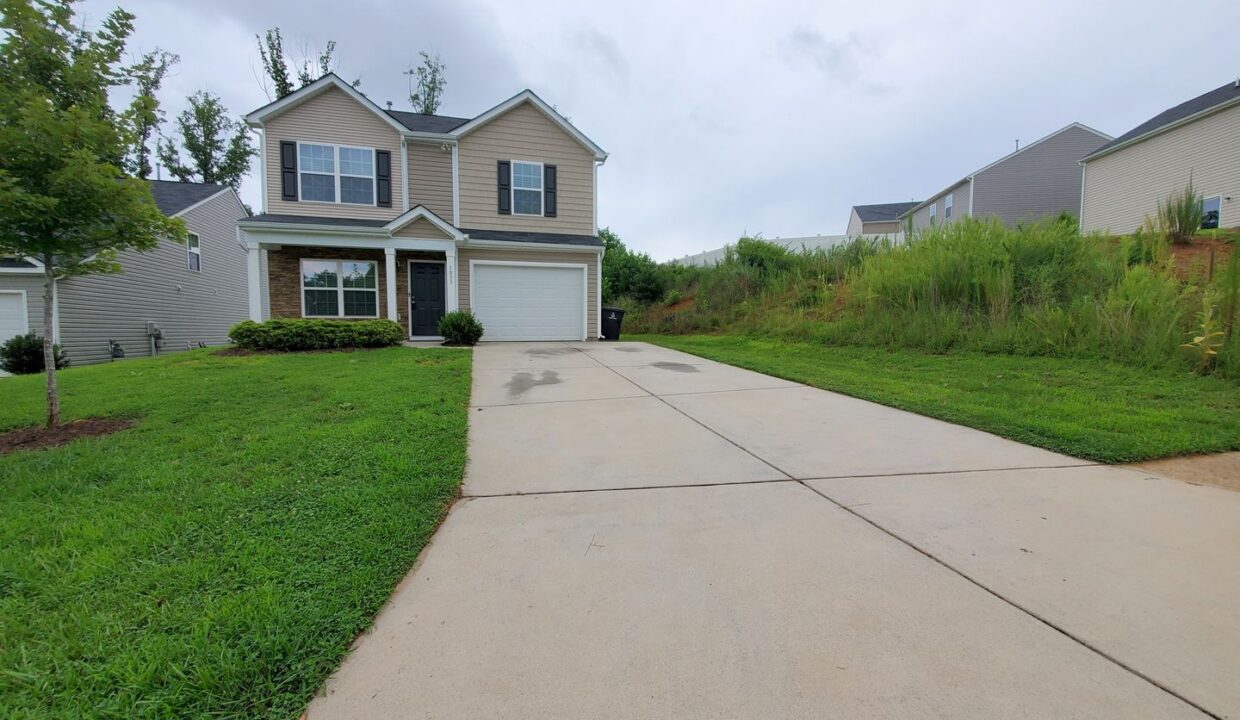 1031-Solstice-St-Rural-Hall-NC-27045-27