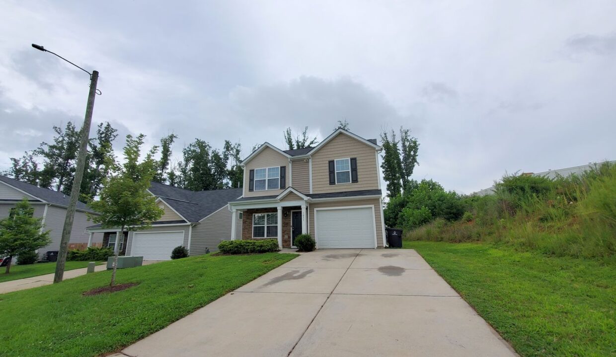 1031-Solstice-St-Rural-Hall-NC-27045-32