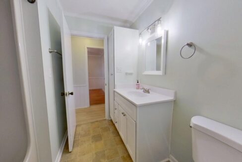 109-Foxwood-Ln-Wilmington-NC-28409-12