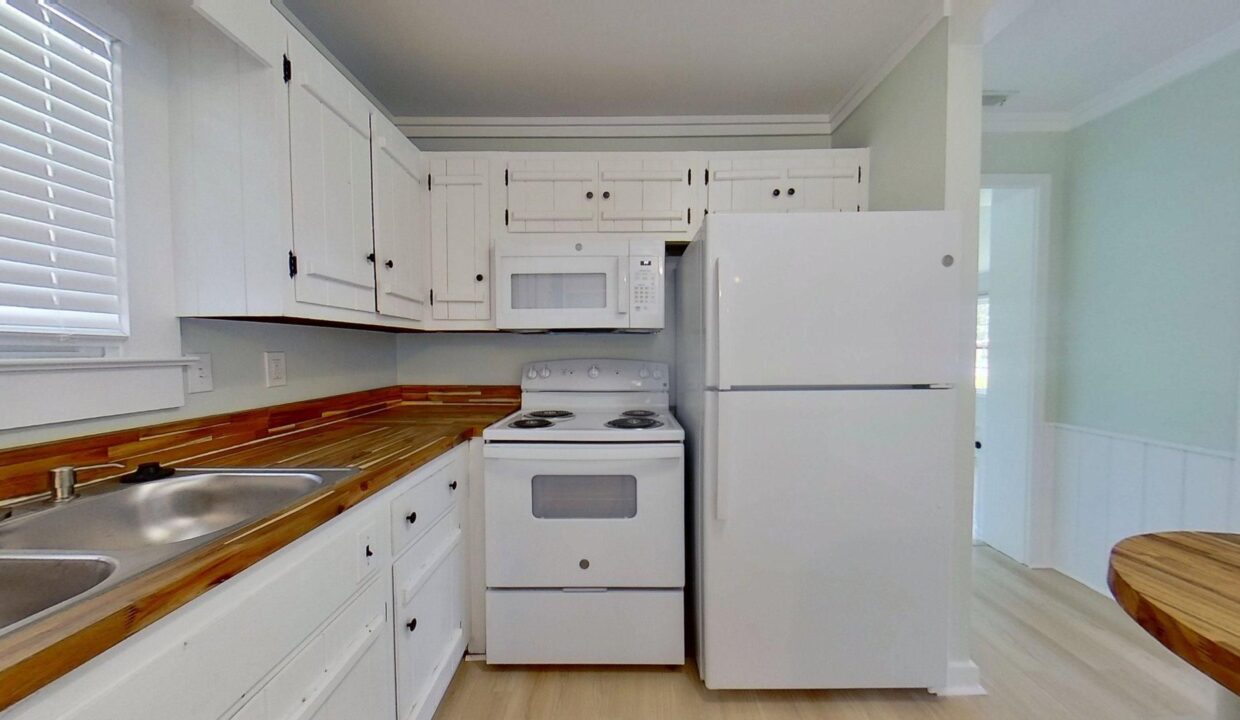 109-Foxwood-Ln-Wilmington-NC-28409-3