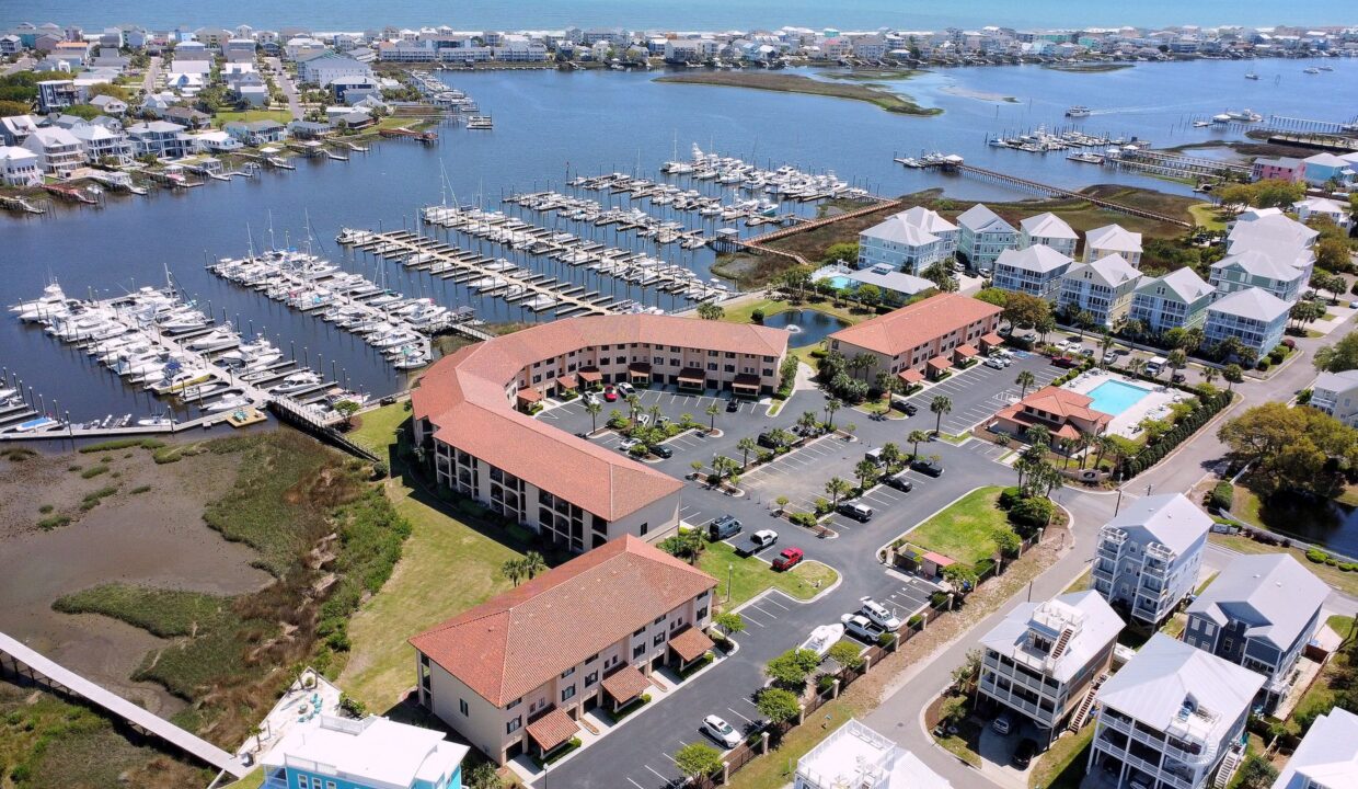 111-Spencer-Farlow-Dr-Carolina-Beach-NC-28428-18