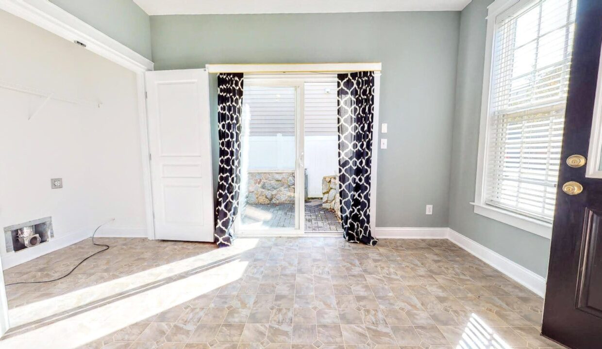 150-Honeybee-Trace-Clayton-NC-27520-11