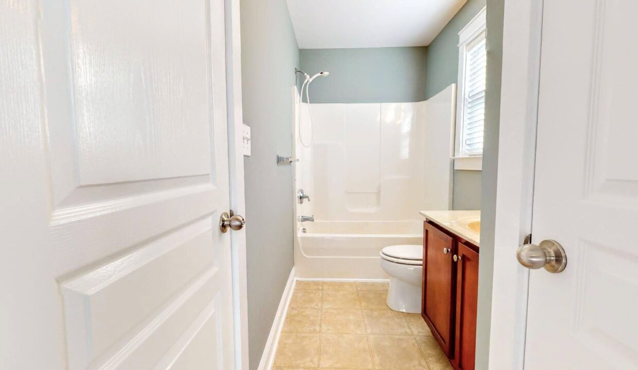 150-Honeybee-Trace-Clayton-NC-27520-14