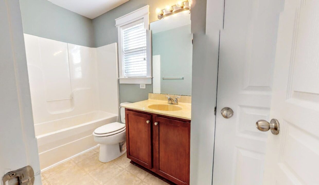 150-Honeybee-Trace-Clayton-NC-27520-15