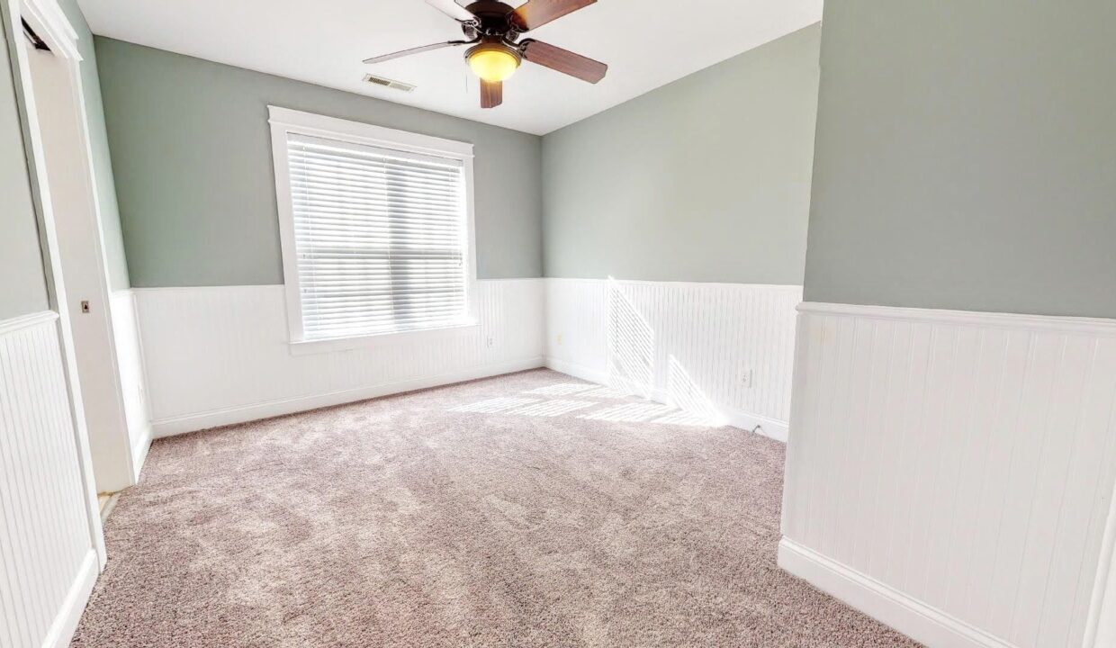 150-Honeybee-Trace-Clayton-NC-27520-17
