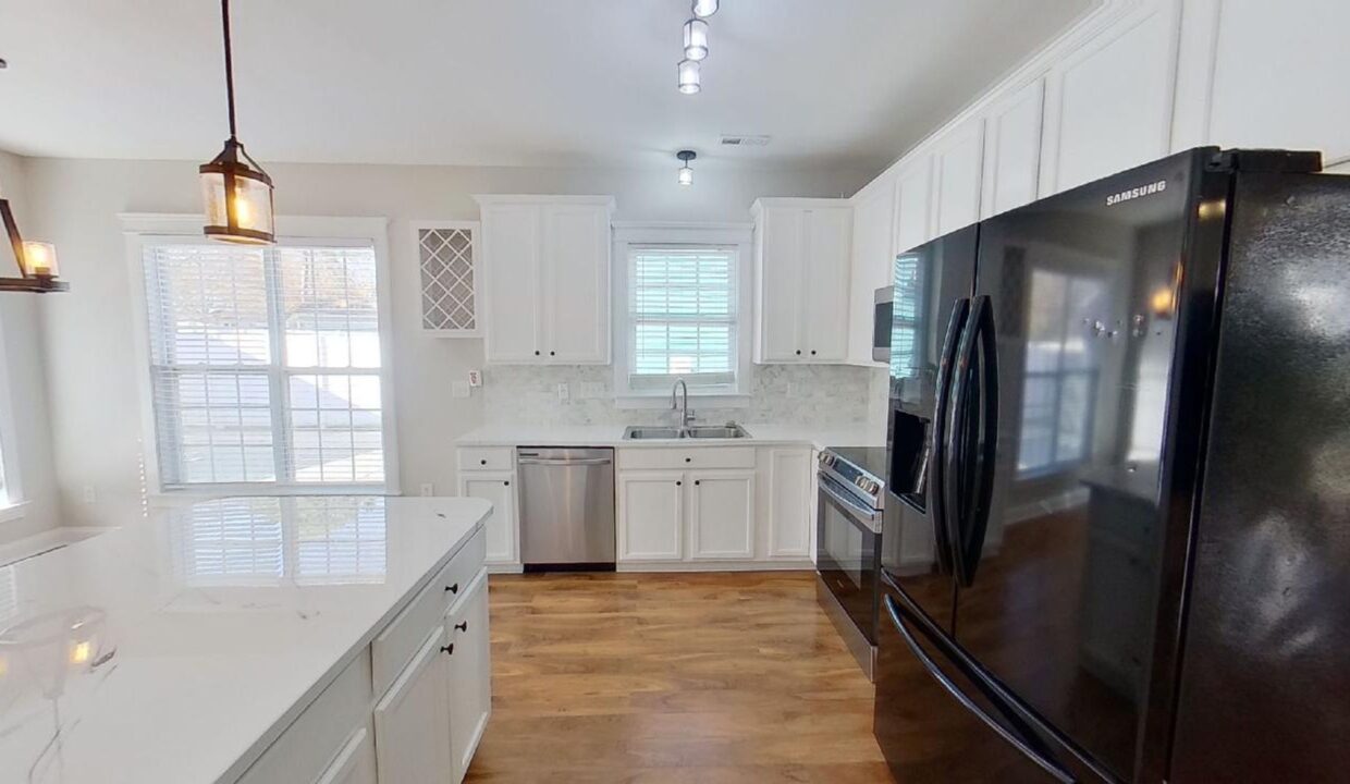 1508-Peaceful-Way-Dr-Charlotte-NC-28206-11