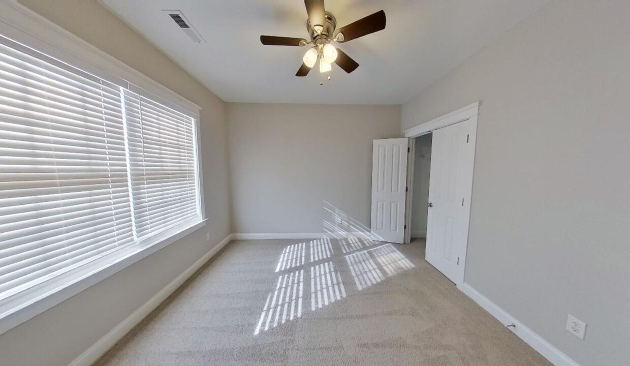 1508-Peaceful-Way-Dr-Charlotte-NC-28206-33