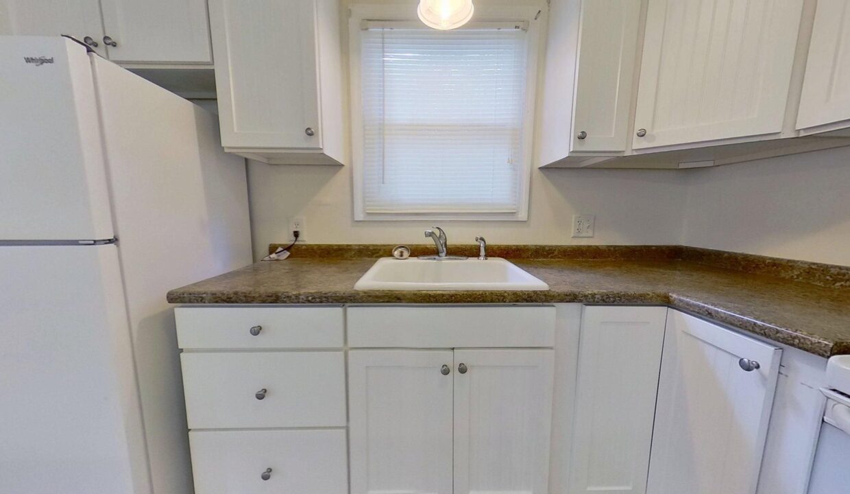 2256-Lake-Shore-Dr-Unit-2-Wilmington-NC-28401-12