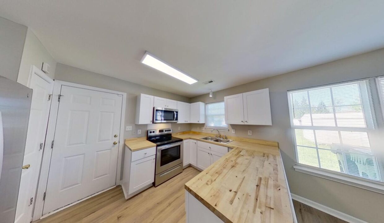 3016-Christian-Scott-Ln-Charlotte-NC-28214-14