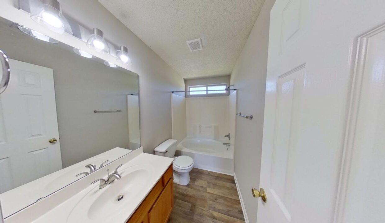 3016-Christian-Scott-Ln-Charlotte-NC-28214-40