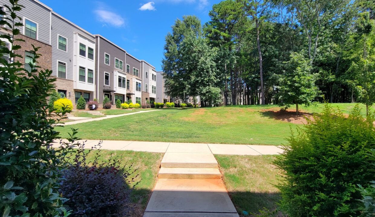 320-Chattooga-Way-Charlotte-NC-28211-14