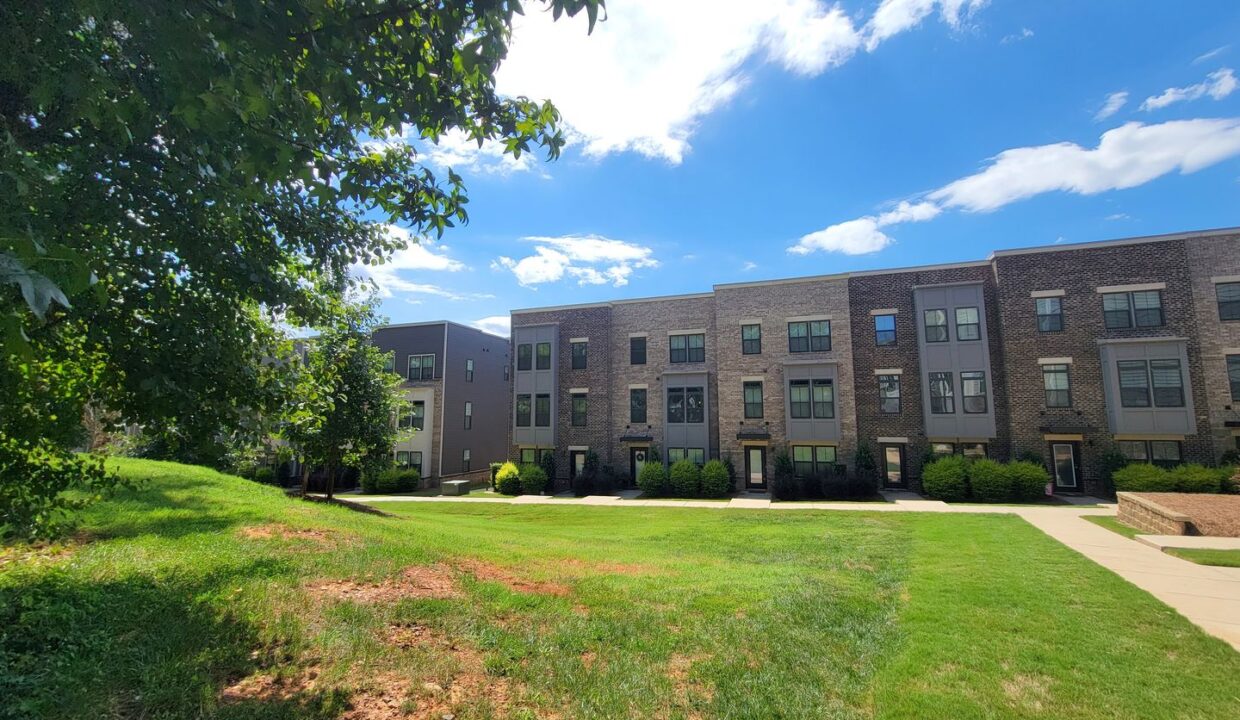 320-Chattooga-Way-Charlotte-NC-28211-16