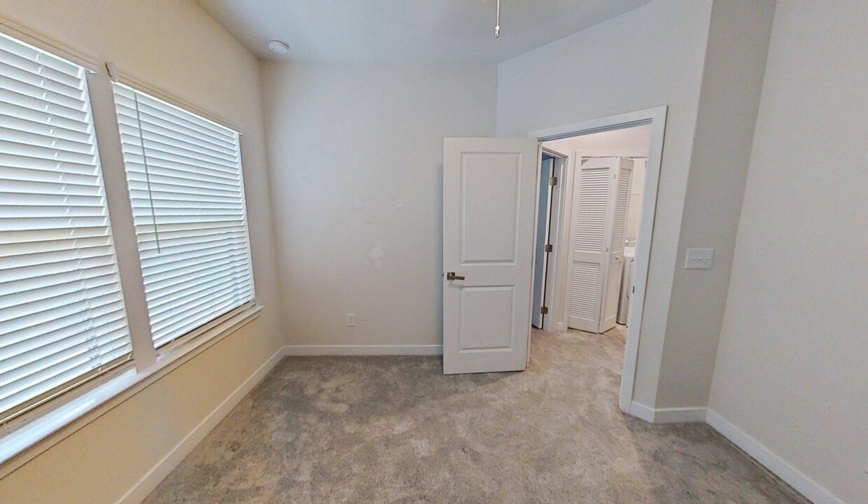 320-Chattooga-Way-Charlotte-NC-28211-32