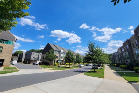 320-Chattooga-Way-Charlotte-NC-28211-34