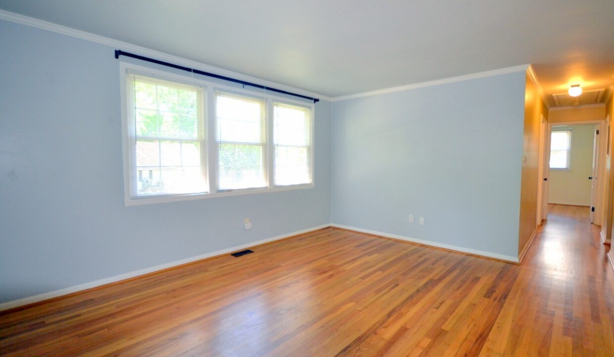 3428-Cheyenne-Rd-Raleigh-NC-27609-3