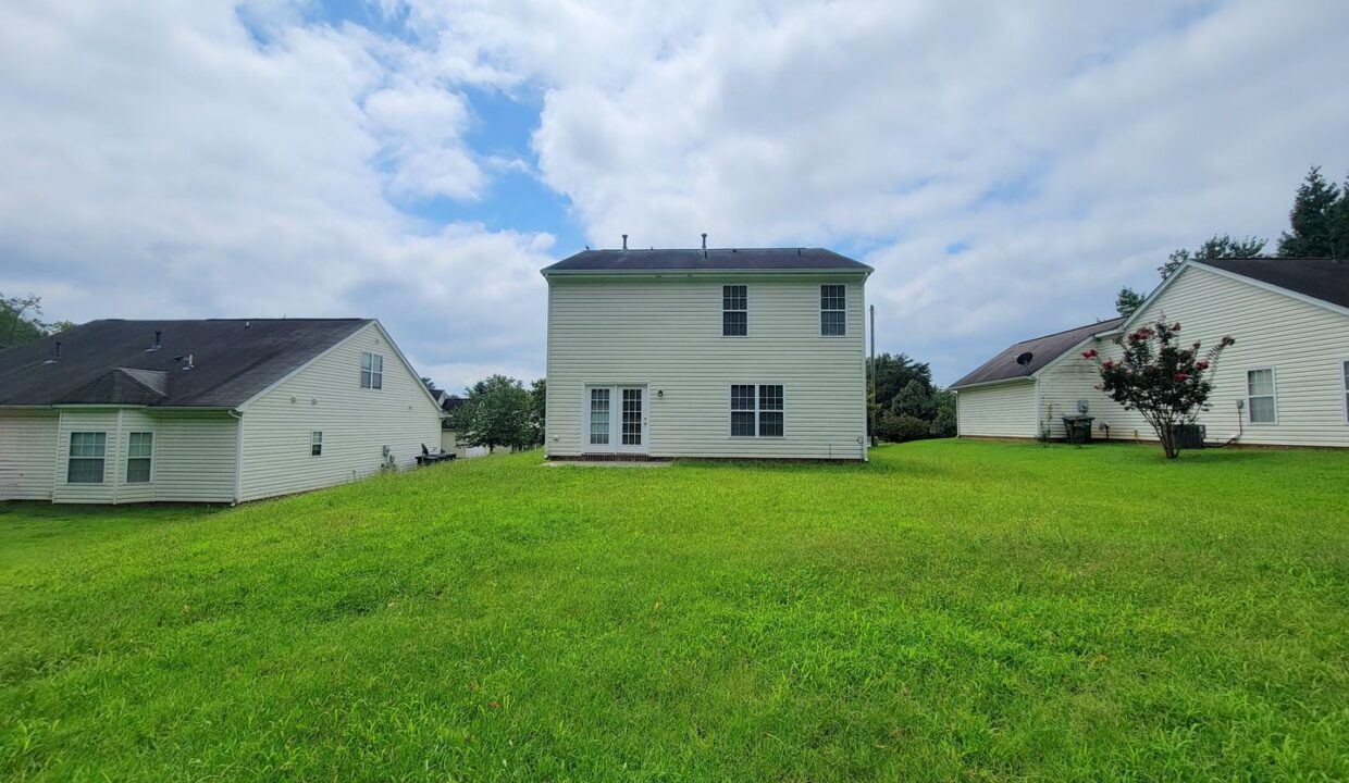 3525-Dunbarton-Dr-Winston-Salem-NC-27103-15