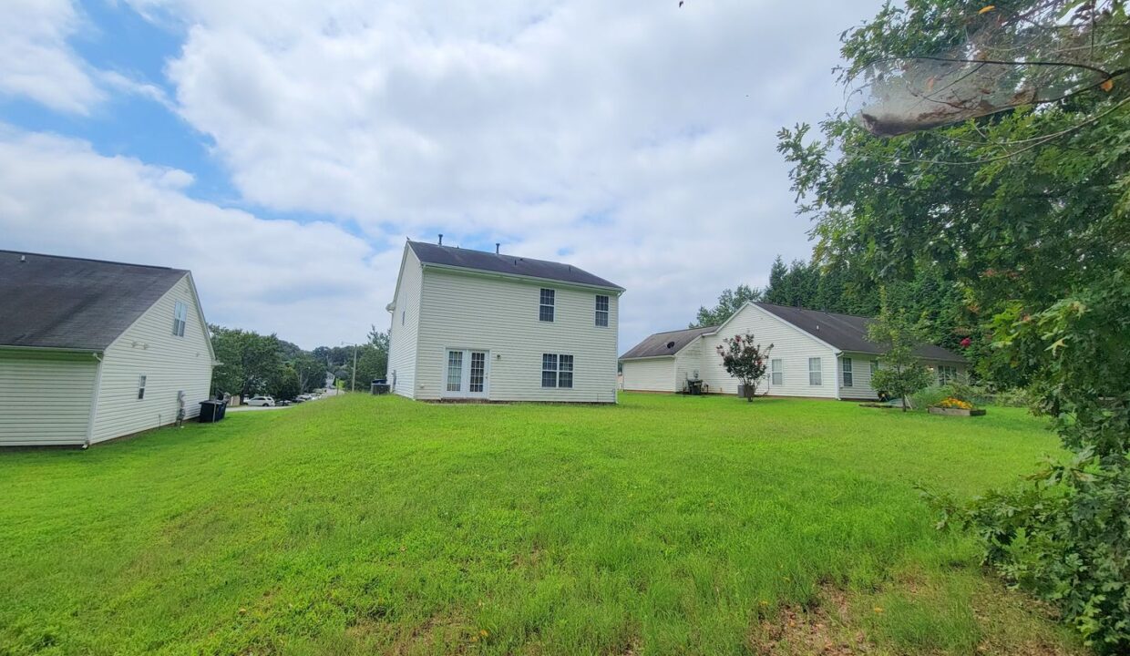 3525-Dunbarton-Dr-Winston-Salem-NC-27103-9