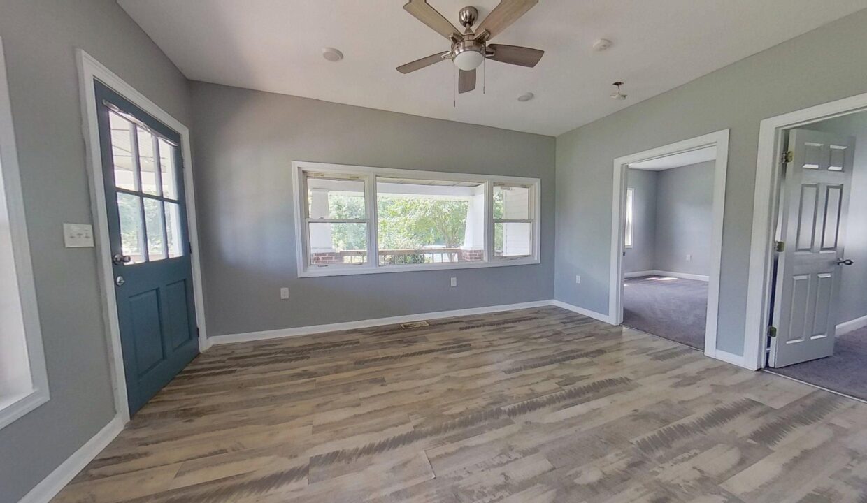 5224-Old-Walkertown-Rd-Winston-Salem-NC-27105-6