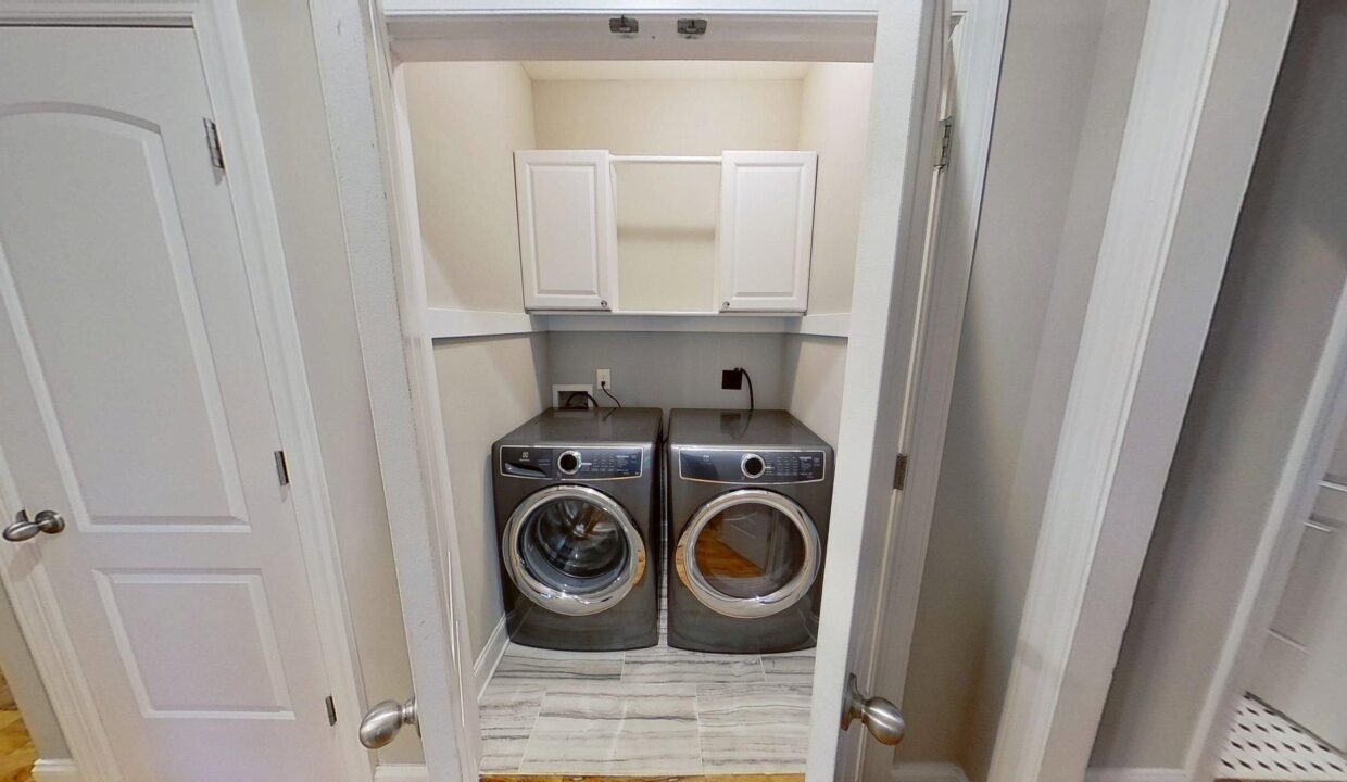 817-Ellington-St-Raleigh-NC-27601-11