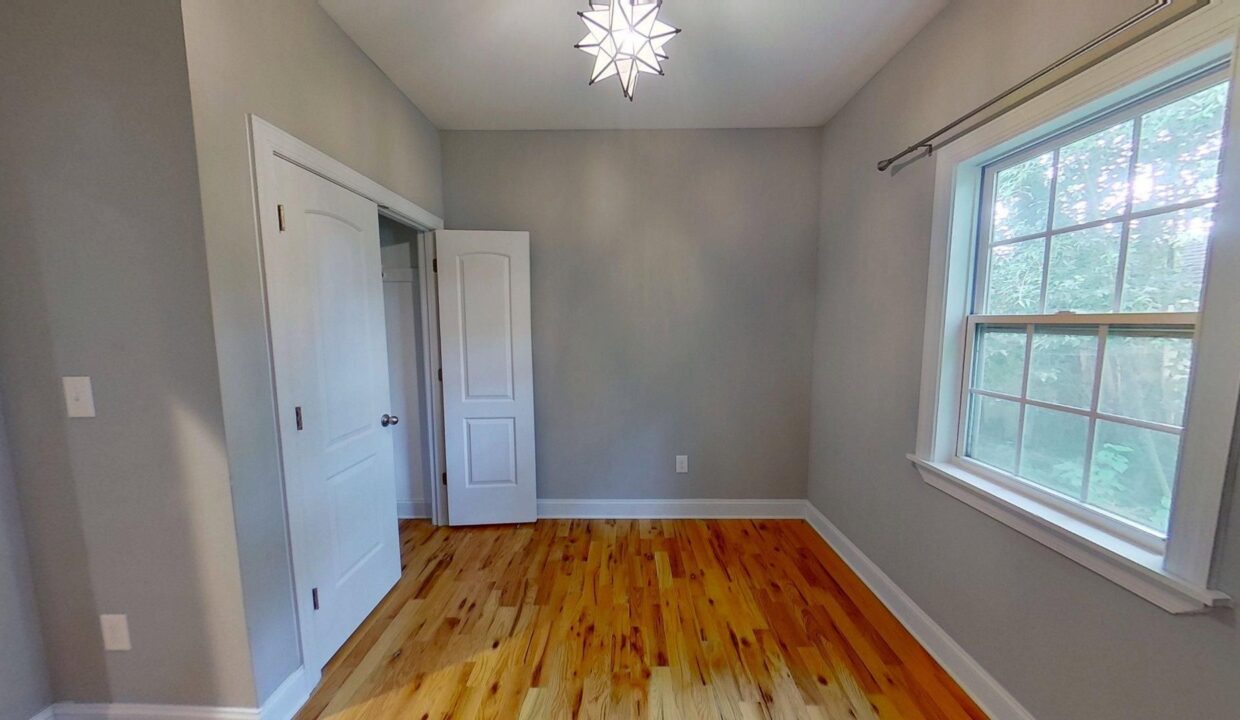 817-Ellington-St-Raleigh-NC-27601-14