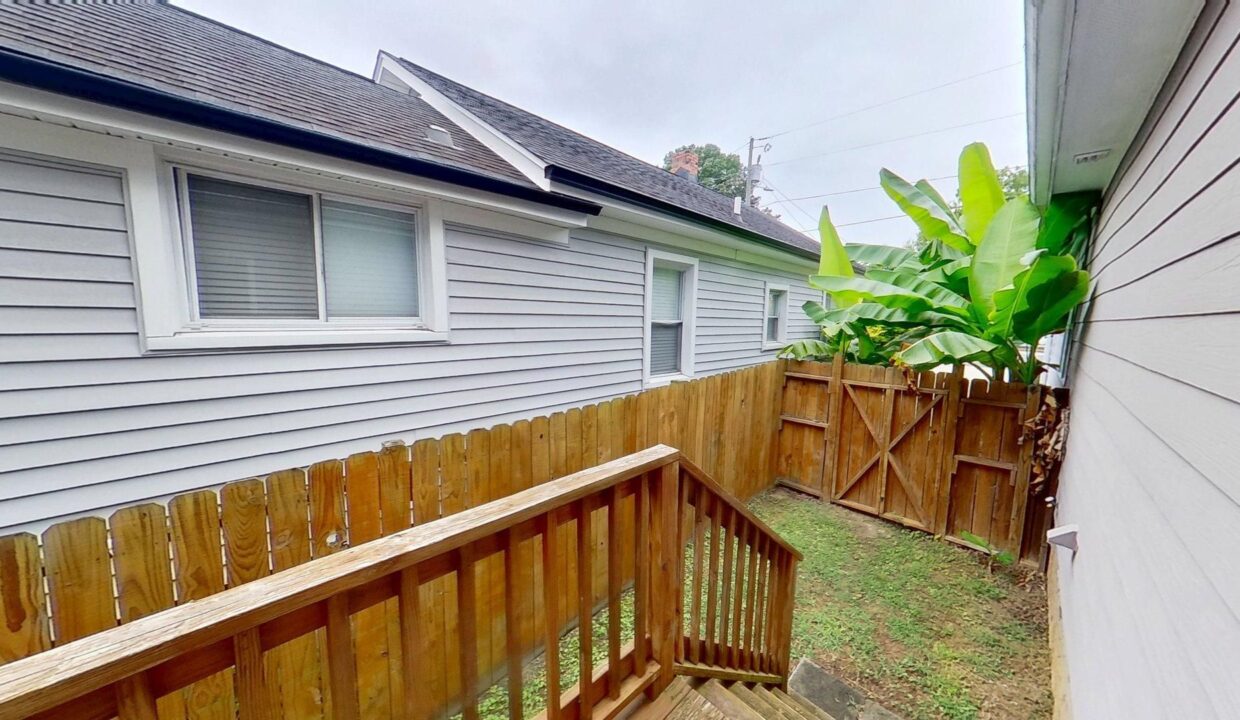 817-Ellington-St-Raleigh-NC-27601-21
