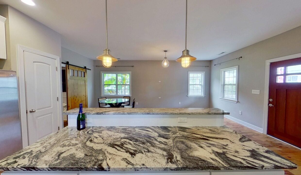 817-Ellington-St-Raleigh-NC-27601-4