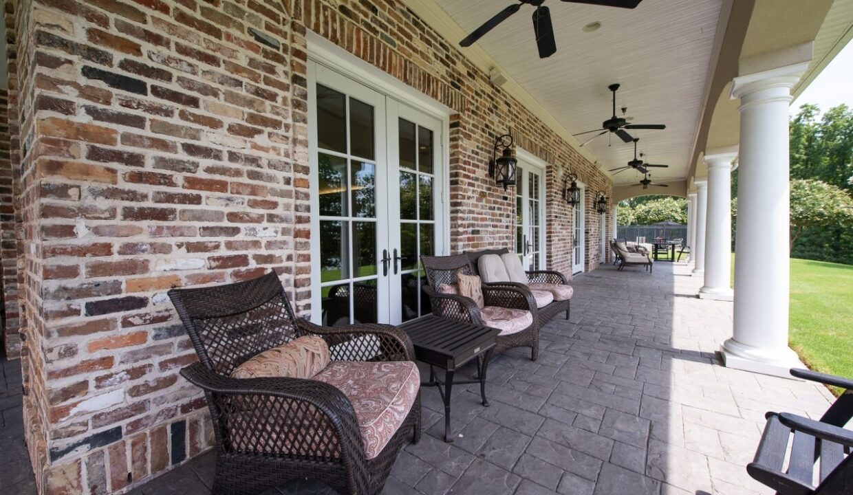 82-E-Painted-Way-Clayton-NC-27527-14