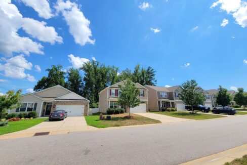 82-E-Painted-Way-Clayton-NC-27527-30