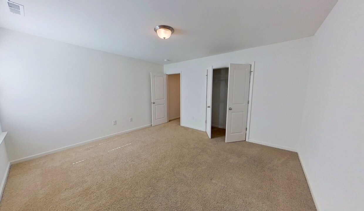82-E-Painted-Way-Clayton-NC-27527-43