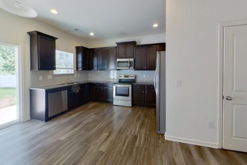 82-E-Painted-Way-Clayton-NC-27527-5
