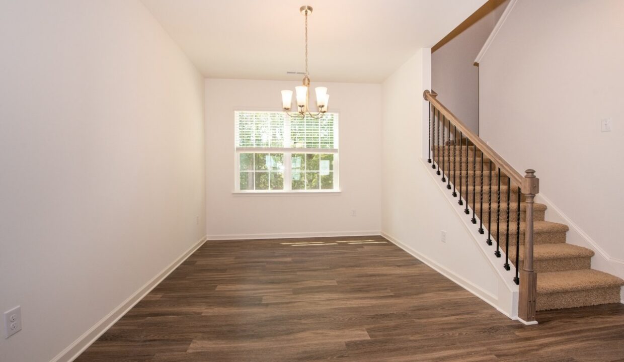 82-E-Painted-Way-Clayton-NC-27527-8