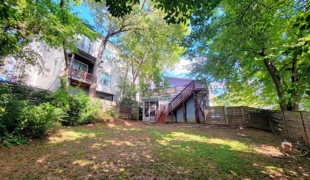 1121-N-Alexander-St-Charlotte-NC-28206-13