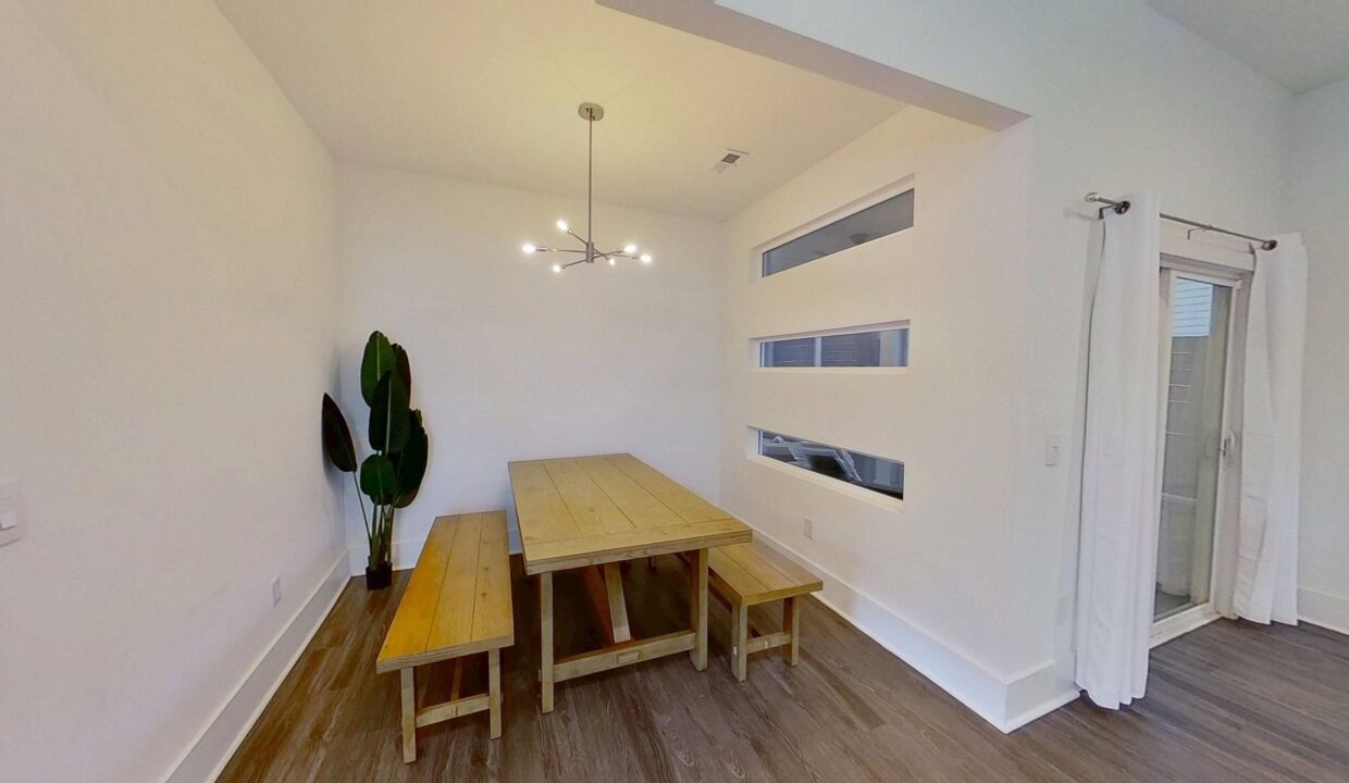 1121-N-Alexander-St-Charlotte-NC-28206-14
