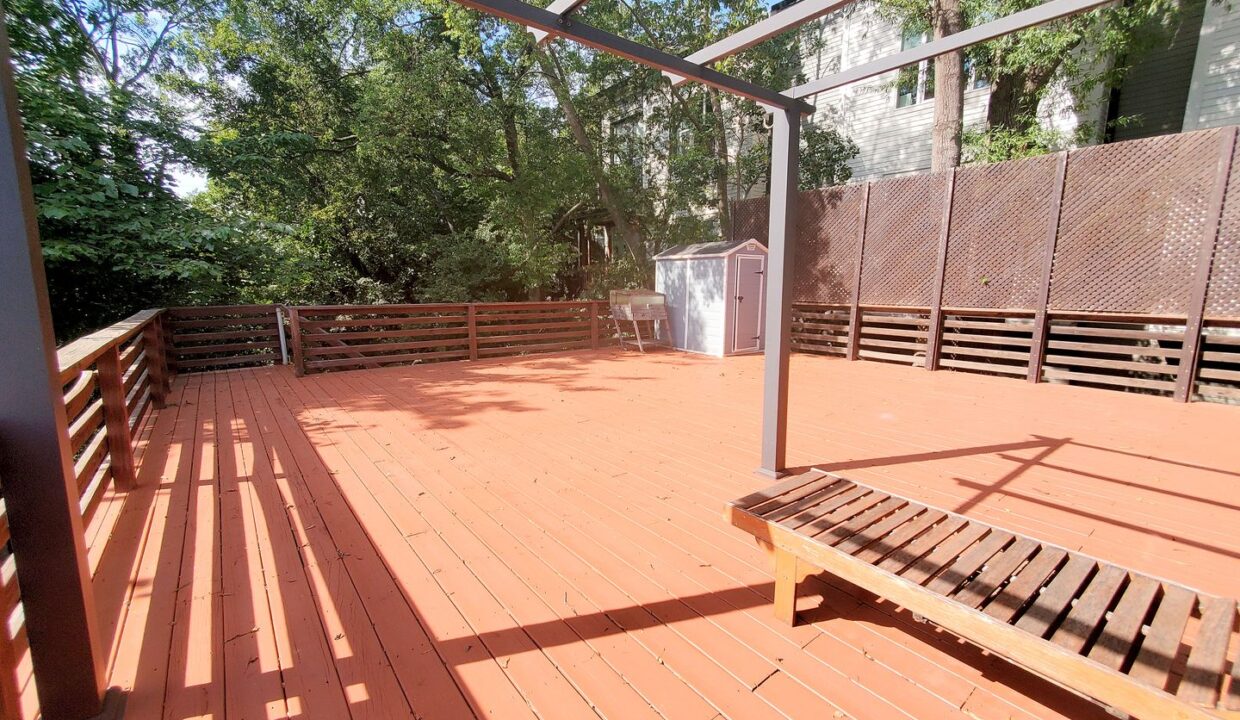 1121-N-Alexander-St-Charlotte-NC-28206-17
