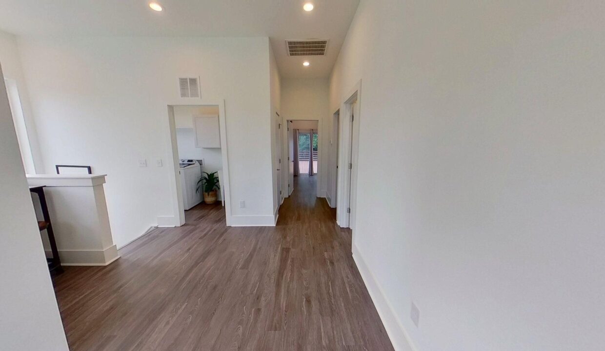 1121-N-Alexander-St-Charlotte-NC-28206-29