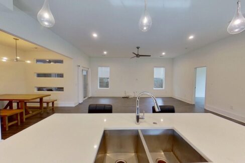 1121-N-Alexander-St-Charlotte-NC-28206-3