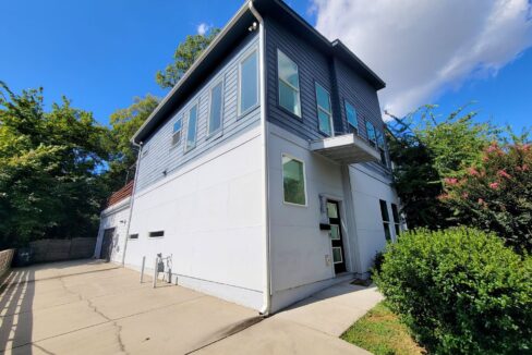 1121-N-Alexander-St-Charlotte-NC-28206-31